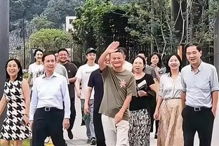 只能回家团聚72小时！王君瑞接赵继伟回家 后者：到处奔波流浪